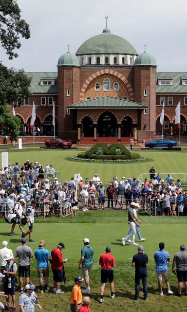 Thomas holds on to win BMW Championship